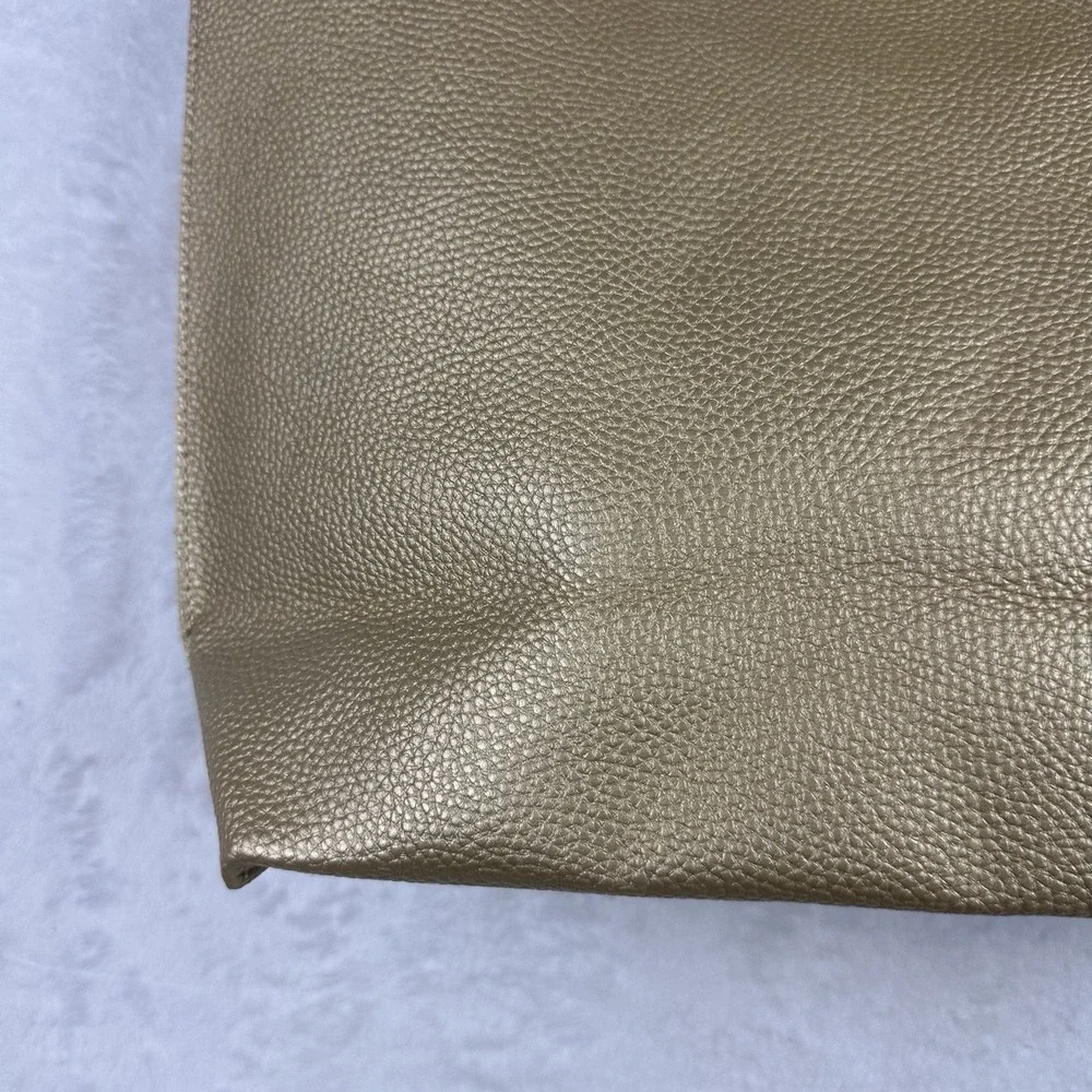Unbranded Tote Bag Gold Snap Pocket Beach Bag Purse NWOT‎